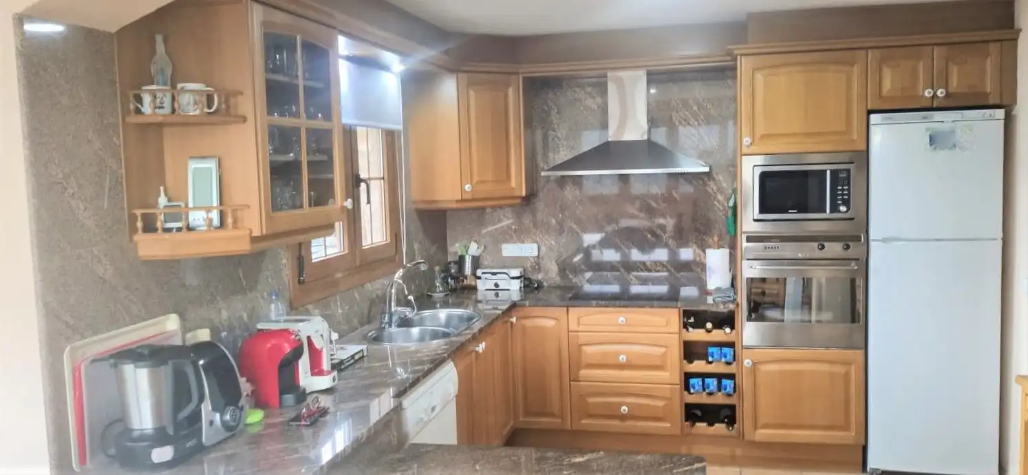 Cocina de Casa o chalet en venta en Lloret de Mar con Jardín privado, Terraza y Trastero