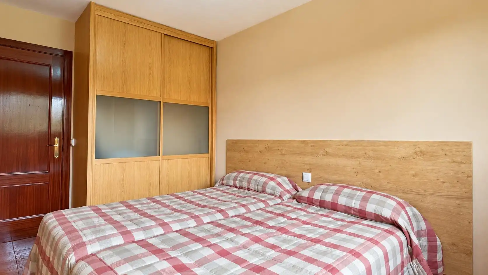 Habitación de Apartamento en venta en Alfoz de Lloredo, Cantabria