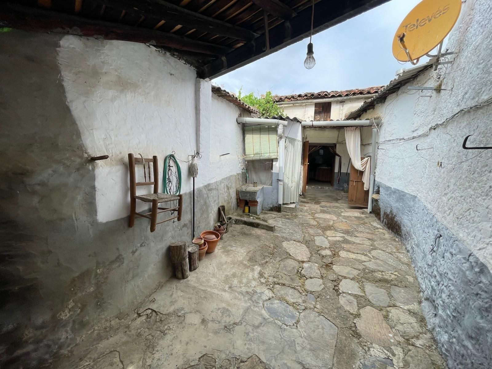 Planta baja for sale in Zarza de Montánchez  with Heating and Storage room
