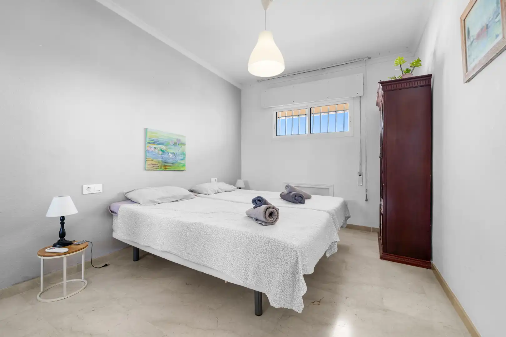 Dormitori de Pis en venda en Fuengirola amb Aire condicionat, Calefacció i Terrassa