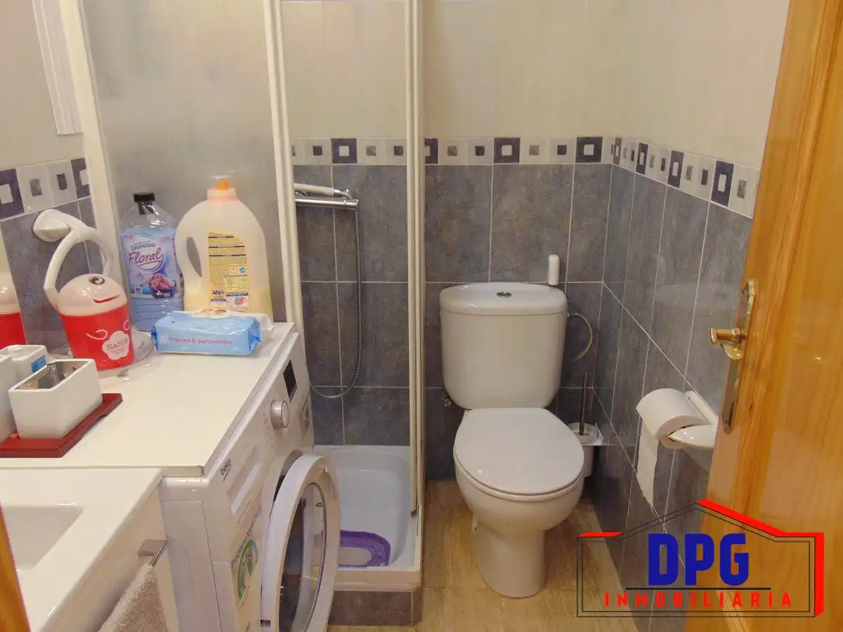 Baño de Apartamento en venta en Garrucha con Aire acondicionado, Terraza y Amueblado