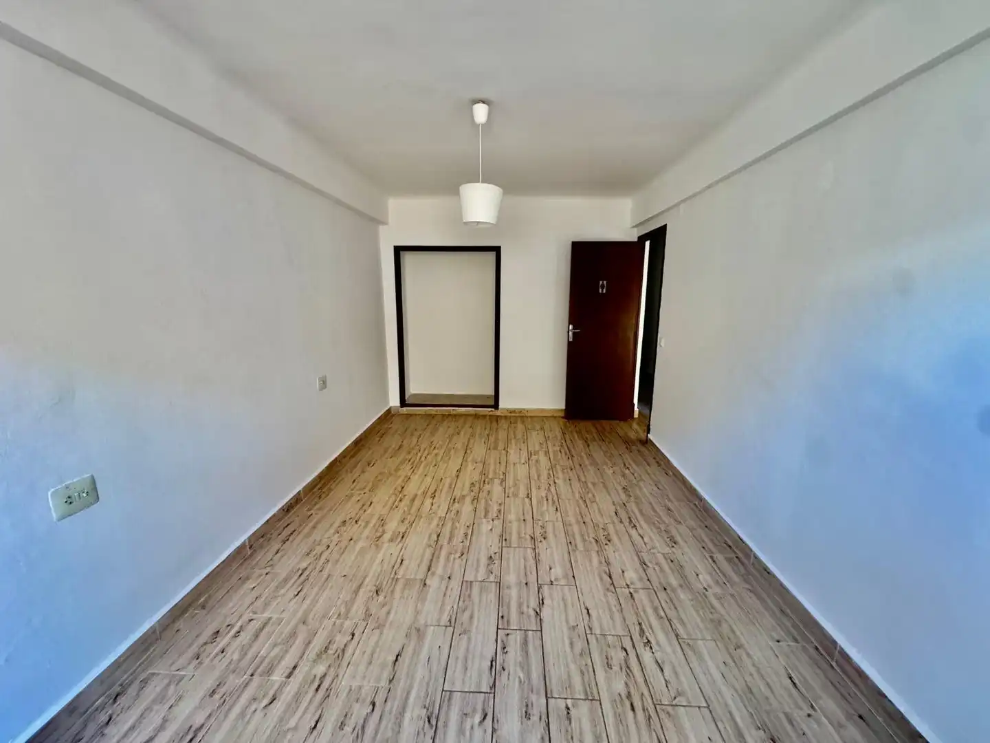 Wohnung zum Verkauf in  Palma de Mallorca mit Klimaanlage, Fernseher und Balkon