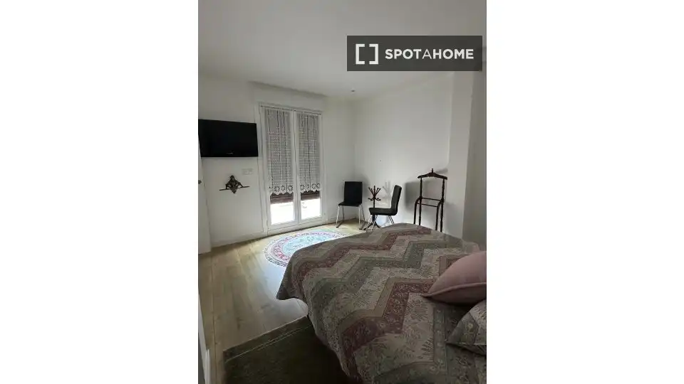 Dormitori de Apartament per a compartir en Donostia - San Sebastián  amb Aire condicionat, Calefacció i Terrassa