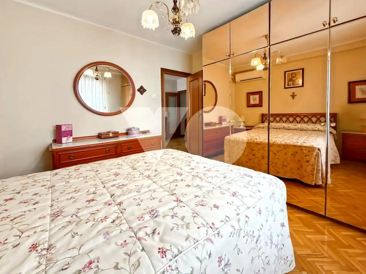 Dormitori de Pis en venda en Madrid amb Aire condicionat i Parquet