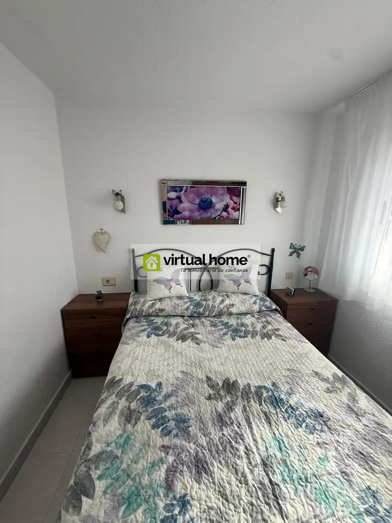 Habitación de Piso en venta en Benidorm con Aire acondicionado, Terraza y Amueblado