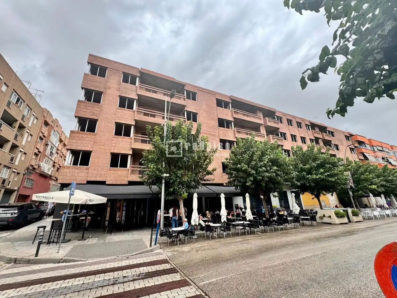 Vista exterior de Edifici en venda en Cehegín