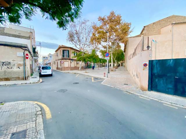 Local comercial en Venta en El Coll d'en Rabassa