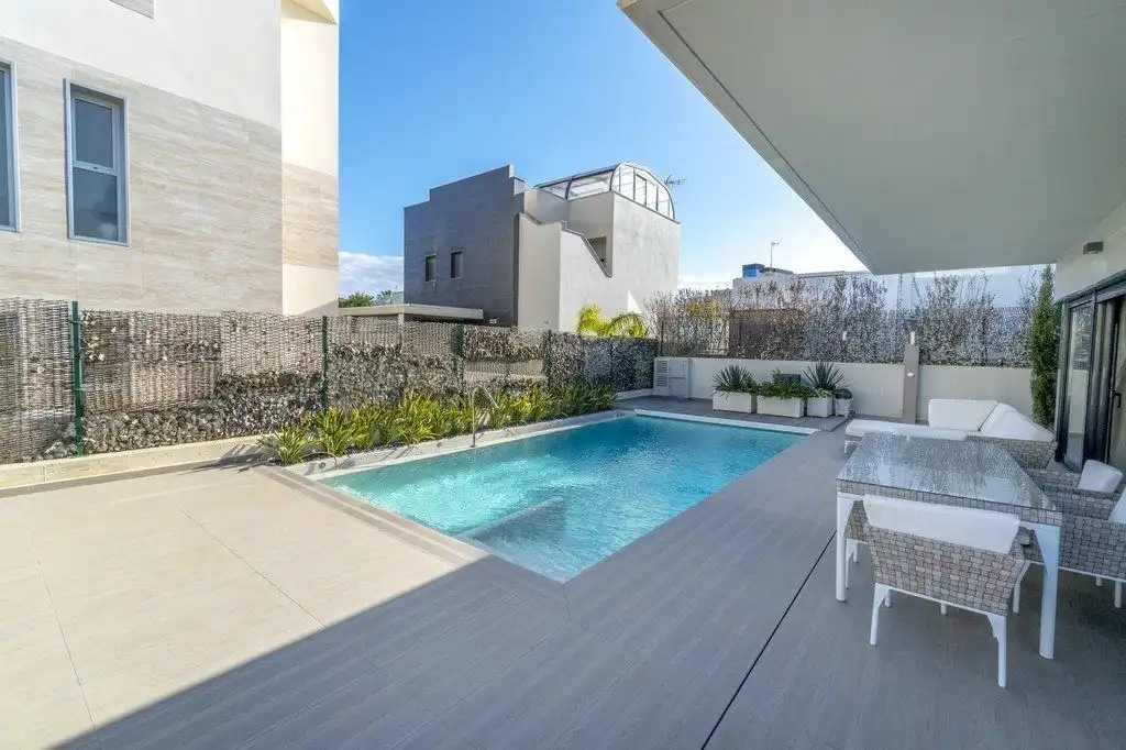Villa mit Pool zum Verkauf in Calle Juan Marsé, imagen 36