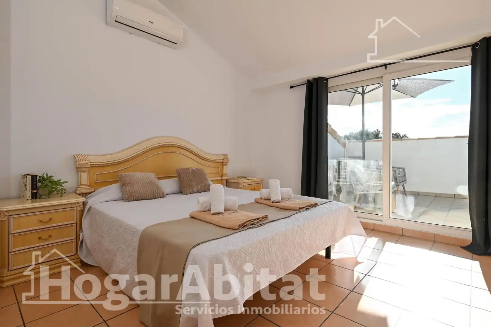 Bedroom of Flat for sale in Els Poblets  with Air Conditioner and Furnished