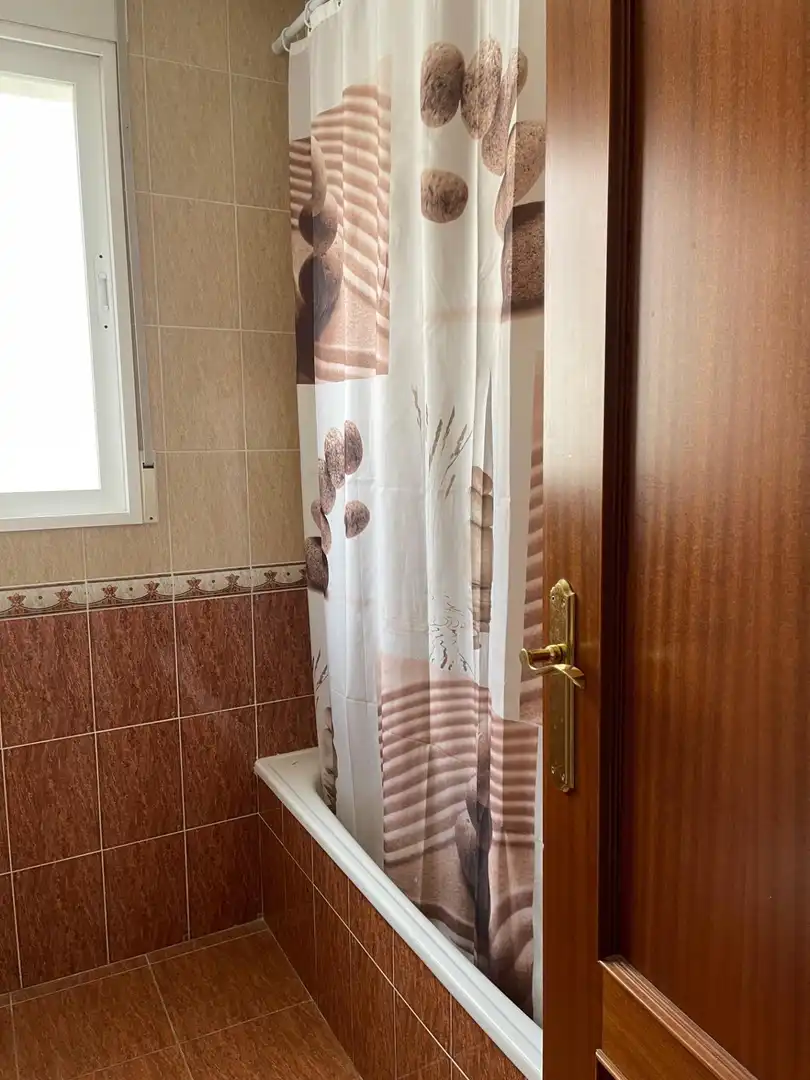 Badezimmer von Wohnung zum Verkauf in Priego de Córdoba mit Terrasse, Abstellraum und Gemeinschaftspool