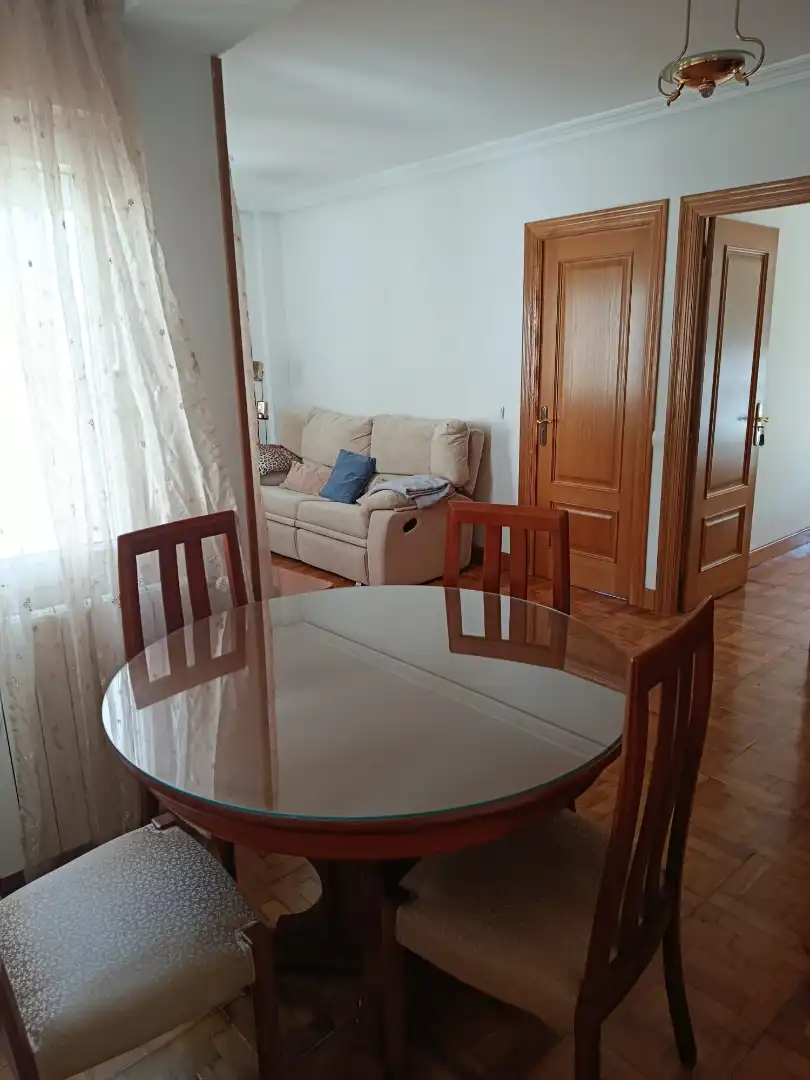 Comedor de Piso de alquiler en Santander con Calefacción y Amueblado