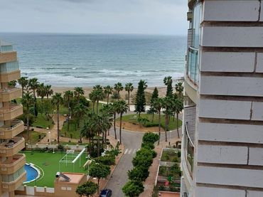 Apartment with pool for sale in Rafael alberti