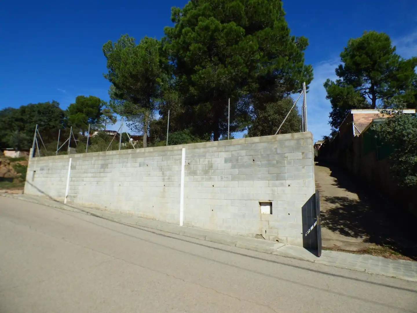 Terreny residencial en venda a Castellnou de Bages
