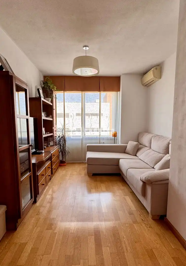 Piso con piscina en venta en de Isabel Clara Eugenia, imagen 2