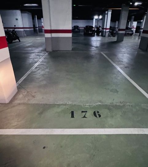 Foto 2 de Garaje en venta en Avinguda de Les Corts Valencianes, 26, Barrio de Benicalap, Valencia Capital