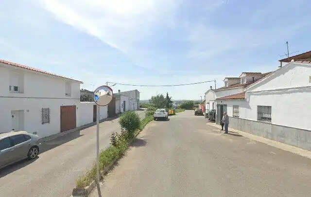 Chalet en venta en CL CACERES, imagen 2