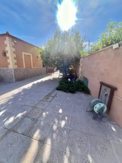 Vista exterior de Casa o chalet en venta en Montequinto con Aire acondicionado