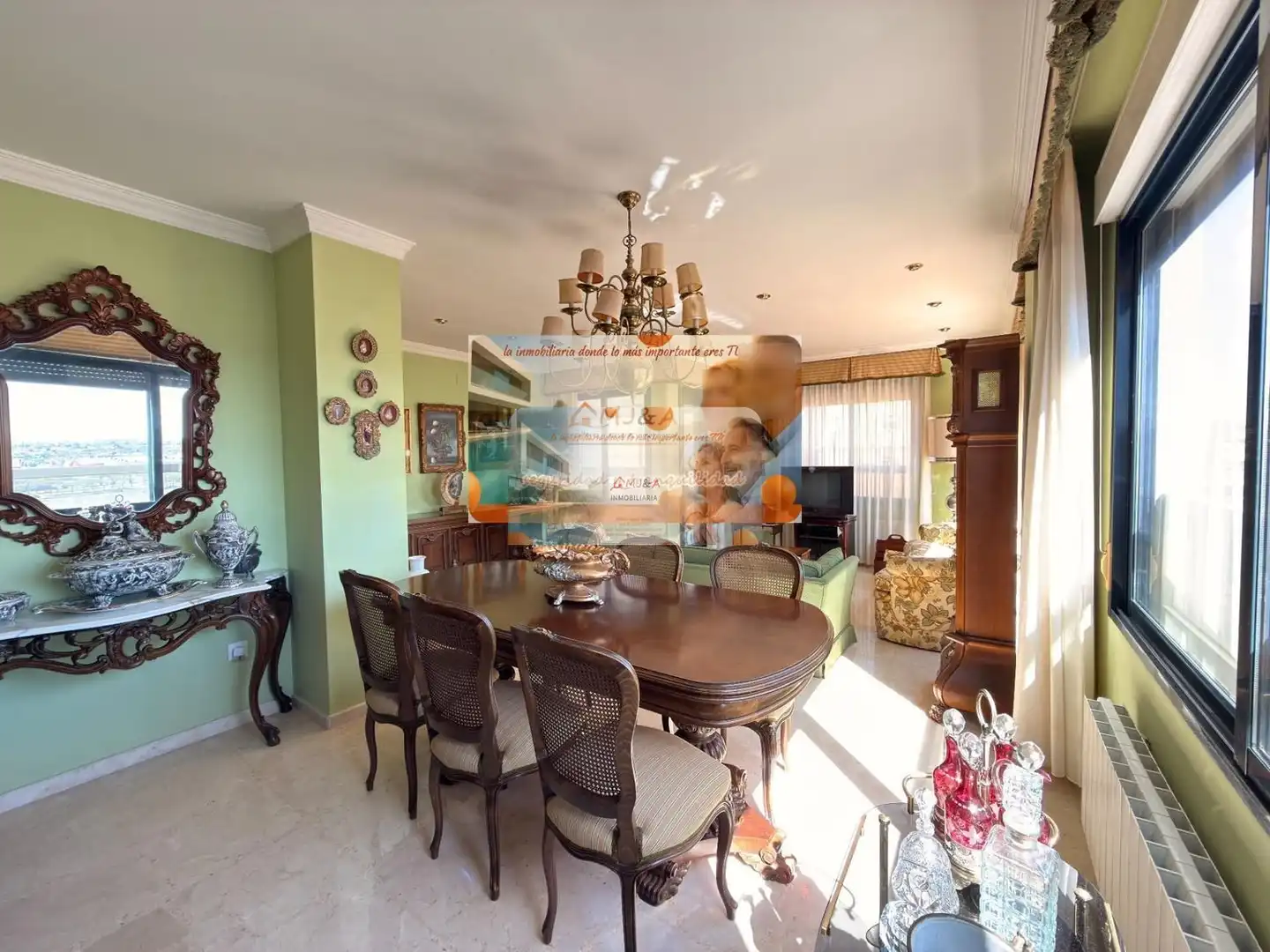 Comedor de Dúplex en venta en Castellón de la Plana / Castelló de la Plana con Calefacción, Parquet y Terraza