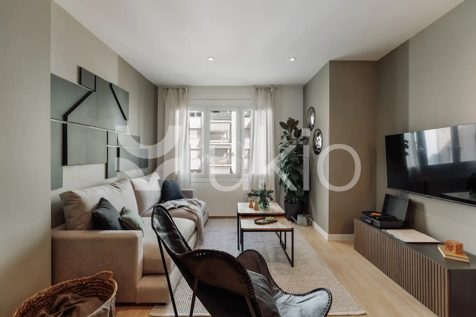 Sala de estar de Apartamento de alquiler en Barcelona con Aire acondicionado, Calefacción y Amueblado