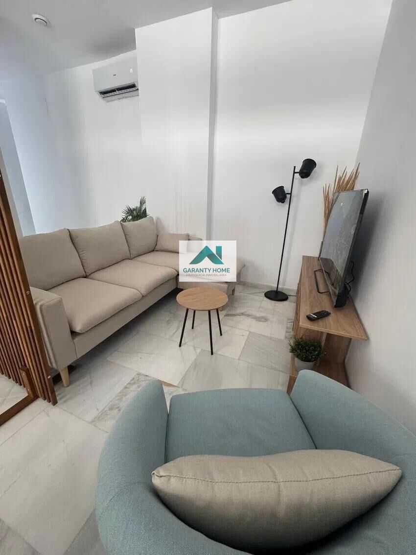Living room of Flat to rent in Jerez de la Frontera  with Air Conditioner and Heating
