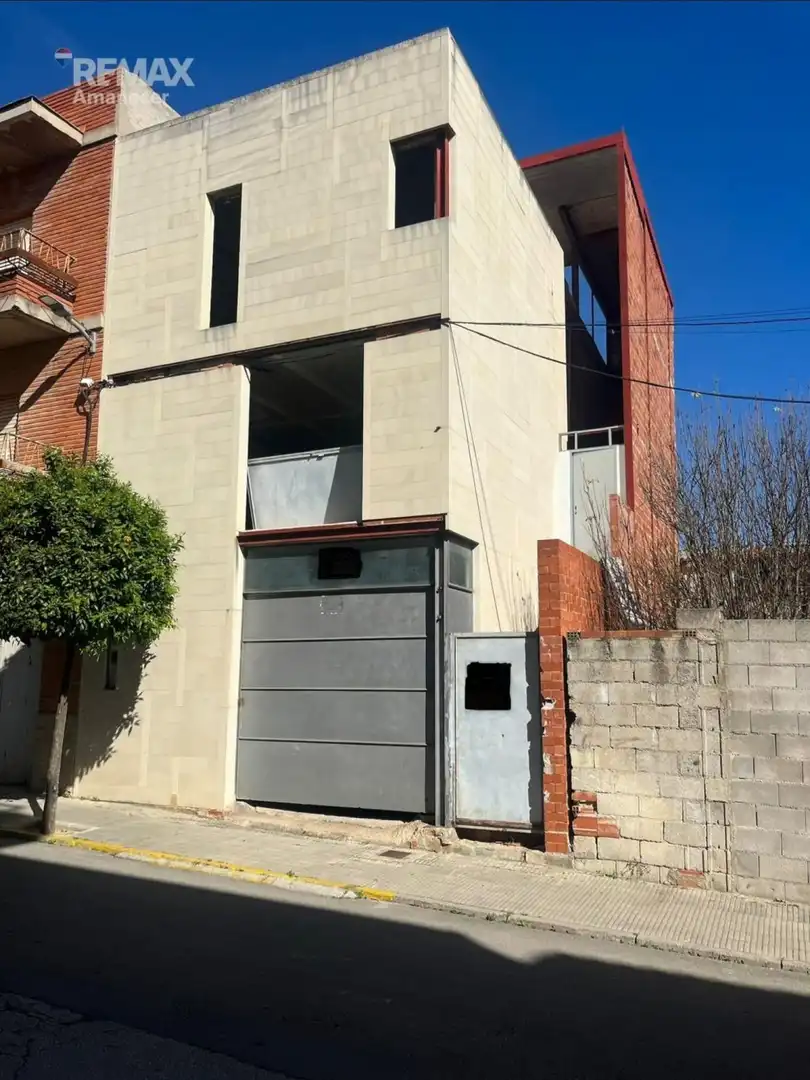 Vista exterior de Planta baja en venta en L'Olleria