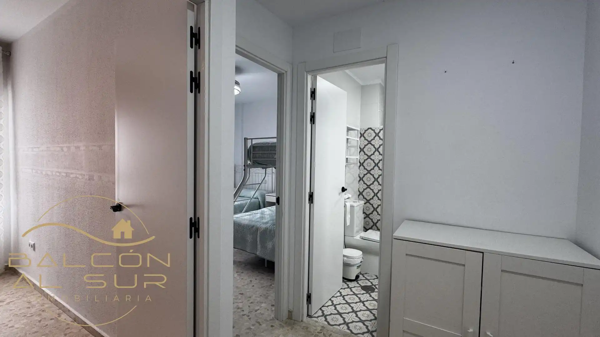 Bathroom of Flat for sale in Rota  with Storage room and Balcony