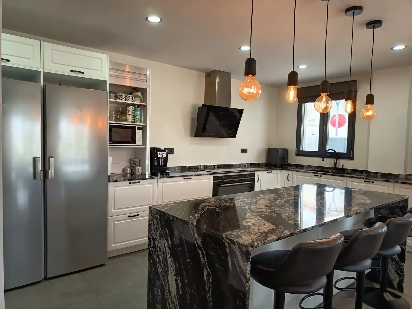 Cocina de Casa o chalet en venta en Els Pallaresos con Aire acondicionado, Calefacción y Terraza