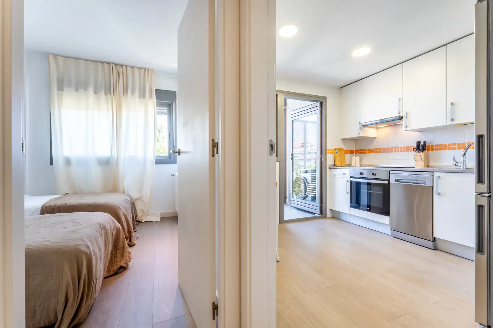 Flat for rent in Calle de Isabel Clara Eugenia, 33, Sanchinarro
