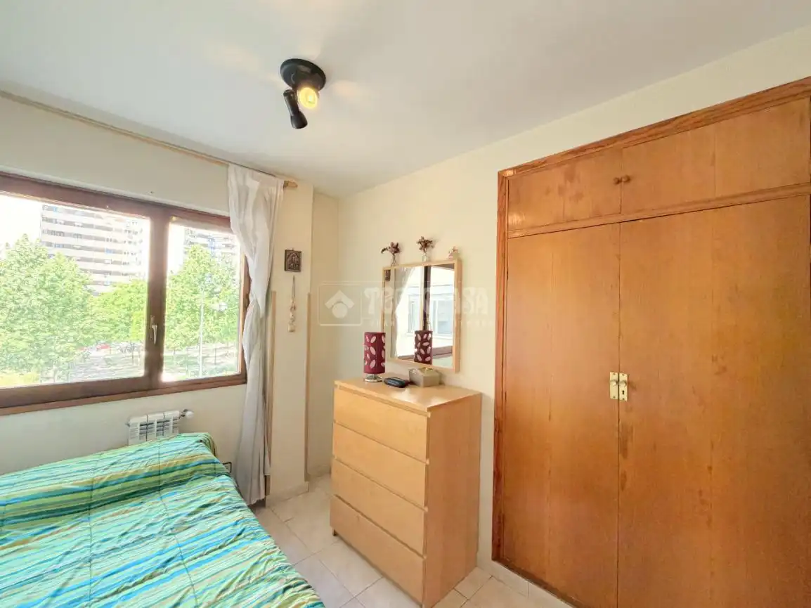 Habitación de Piso en venta en Madrid con Calefacción, Piscina y Piscina comunitaria