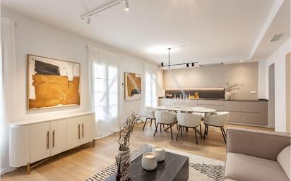 Dining room of Flat for sale in  Barcelona Capital  with Air Conditioner, Heating and Terrace