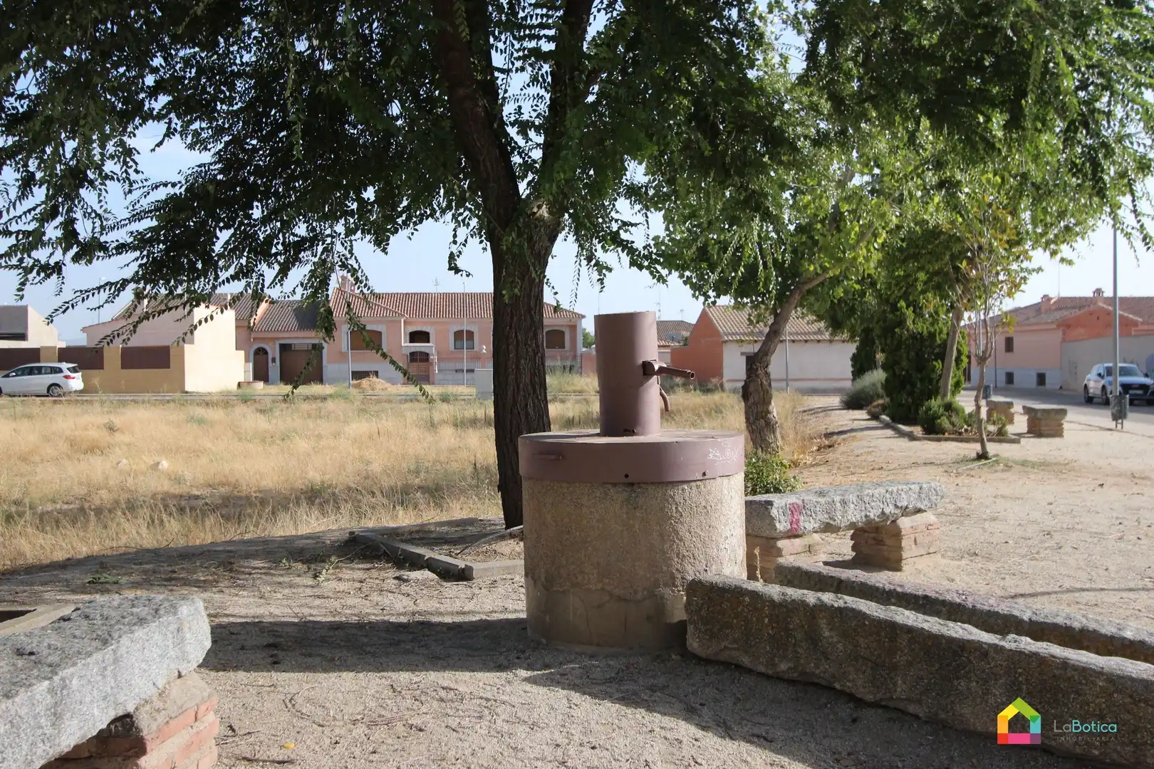 Terreny residencial en venda a Ajofrín, imagen 2