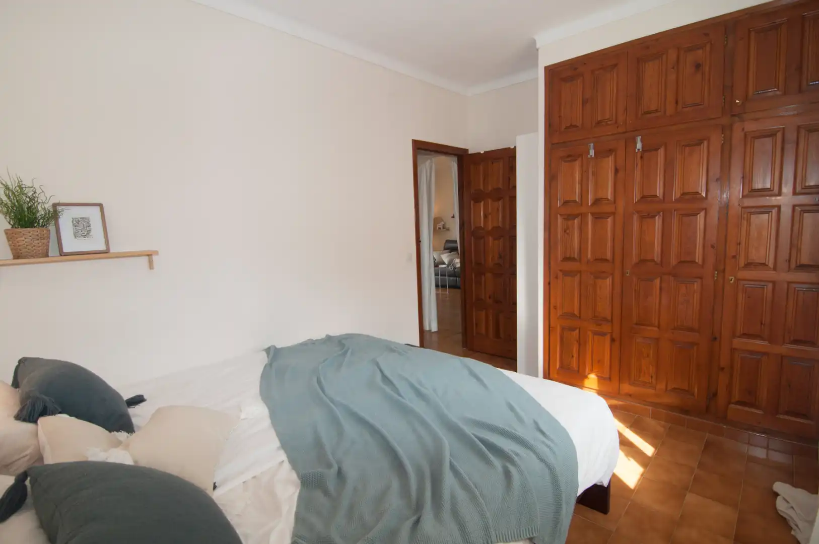 Habitación de Ático en venta en L'Escala con Calefacción, Terraza y Amueblado