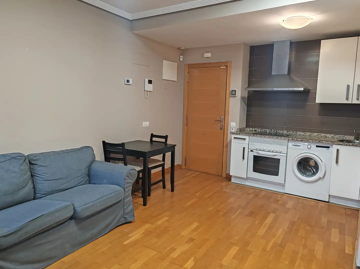 Piso con ascensor en alquiler en Oviedo - CL JERSEY CITY, imagen 8