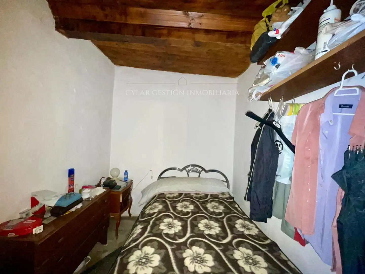 Habitación de Casa o chalet en venta en Monterrubio de Armuña con Terraza, Trastero y Piscina