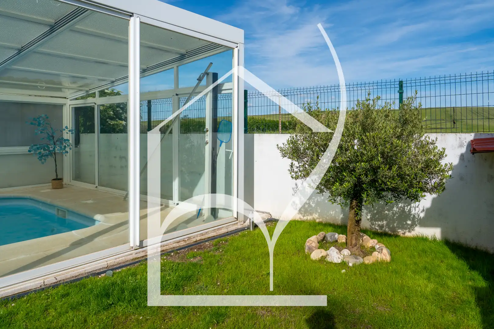 Exterior view of Detached homes for sale in Arapiles  with Heating, Terrace and Swimming Pool