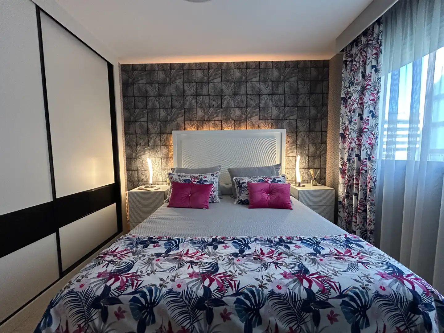 Habitación de Apartamento en venta en Gandia con Aire acondicionado, Terraza y Amueblado
