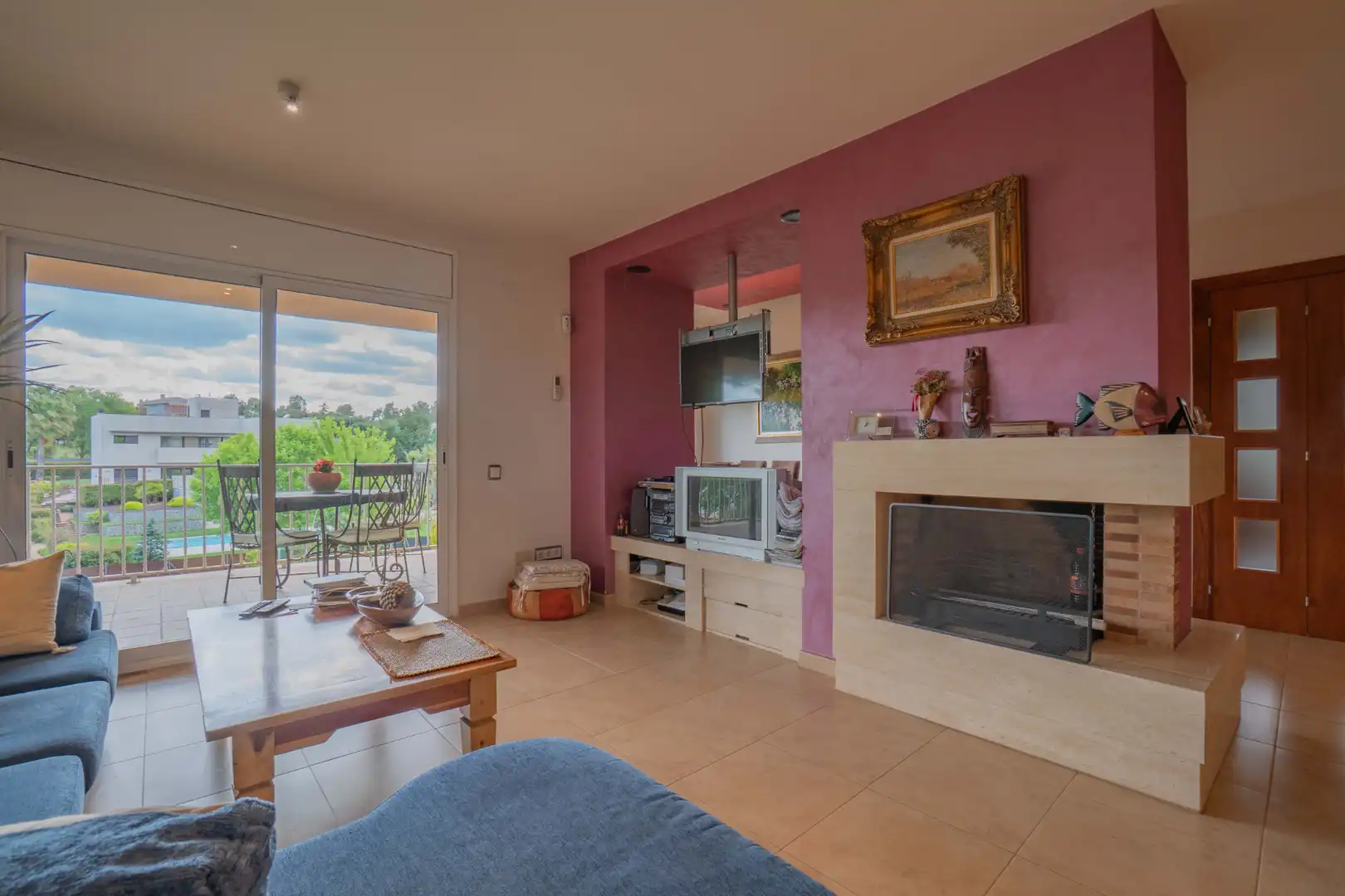 Sala d'estar de Casa o xalet en venda en Sabadell amb Aire condicionat, Calefacció i Jardí privat
