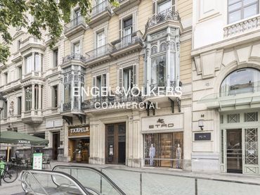 Oficina con ascensor en venta en Eixample