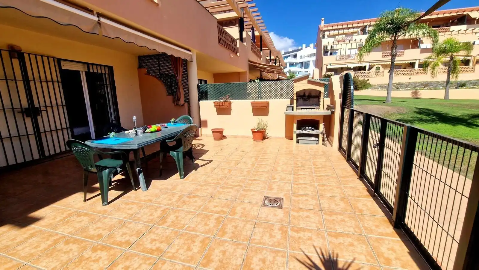 Terraza de Planta baja en venta en Mijas con Aire acondicionado, Jardín privado y Terraza