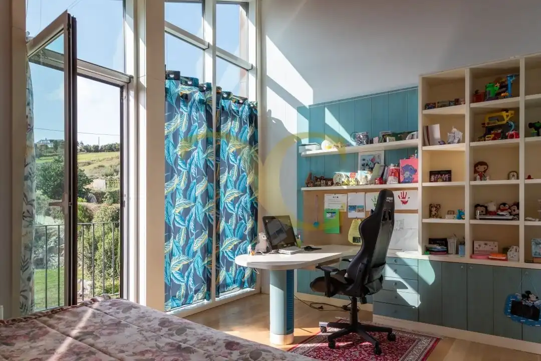 Habitación de Casa o chalet en venta en Santa Cruz de Bezana con Aire acondicionado, Calefacción y Jardín privado