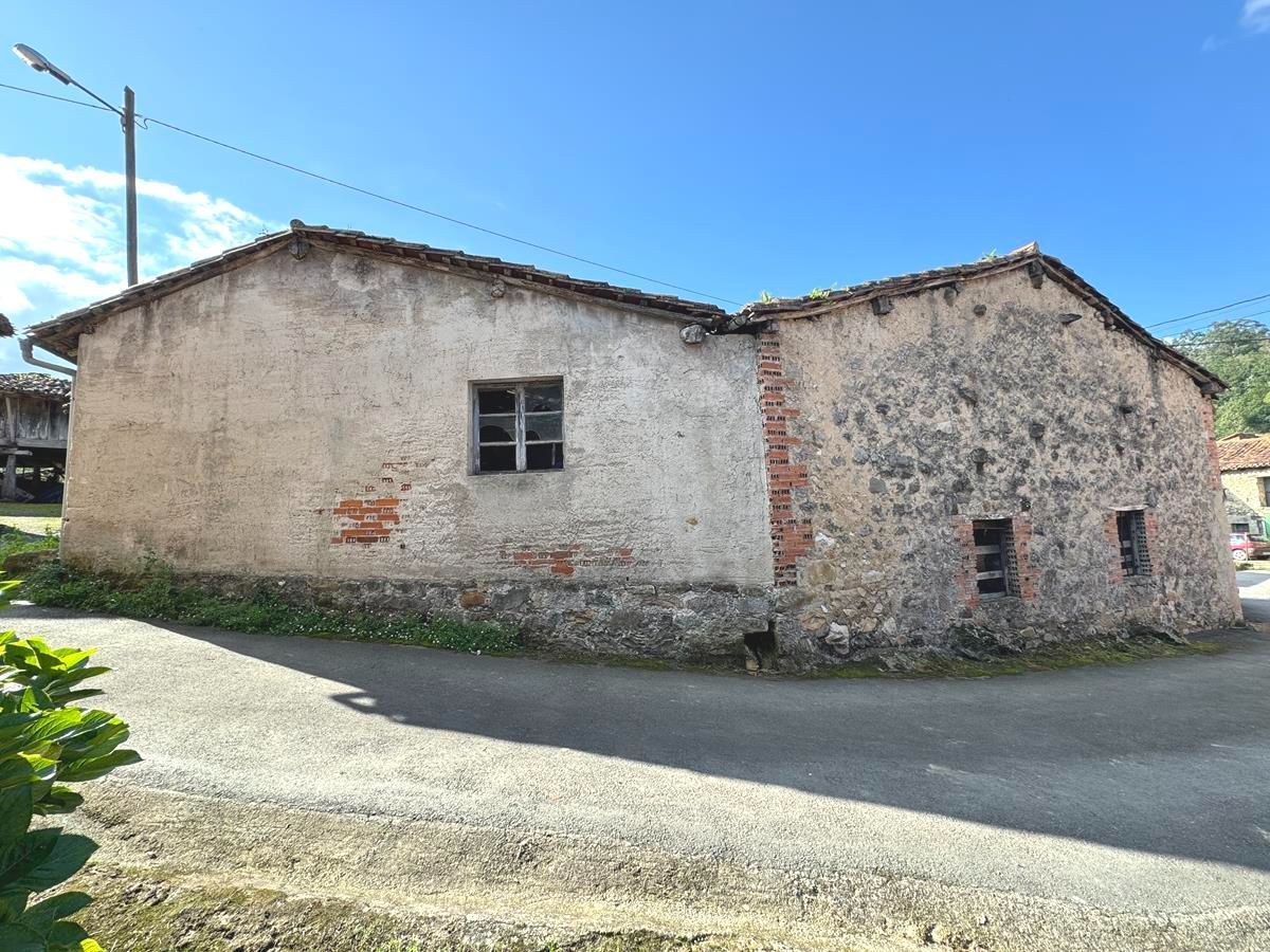 Vista exterior de Casa o xalet en venda en Llanes