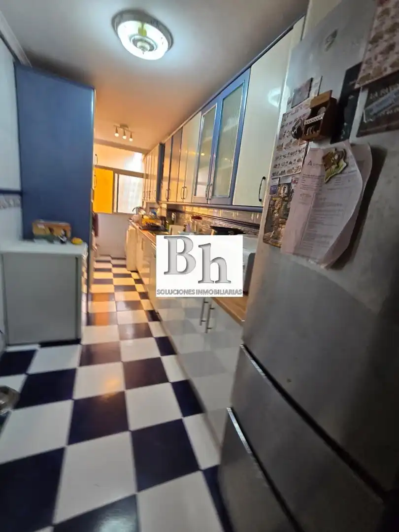 Küche von Wohnung zum Verkauf in Málaga mit Privatgarten