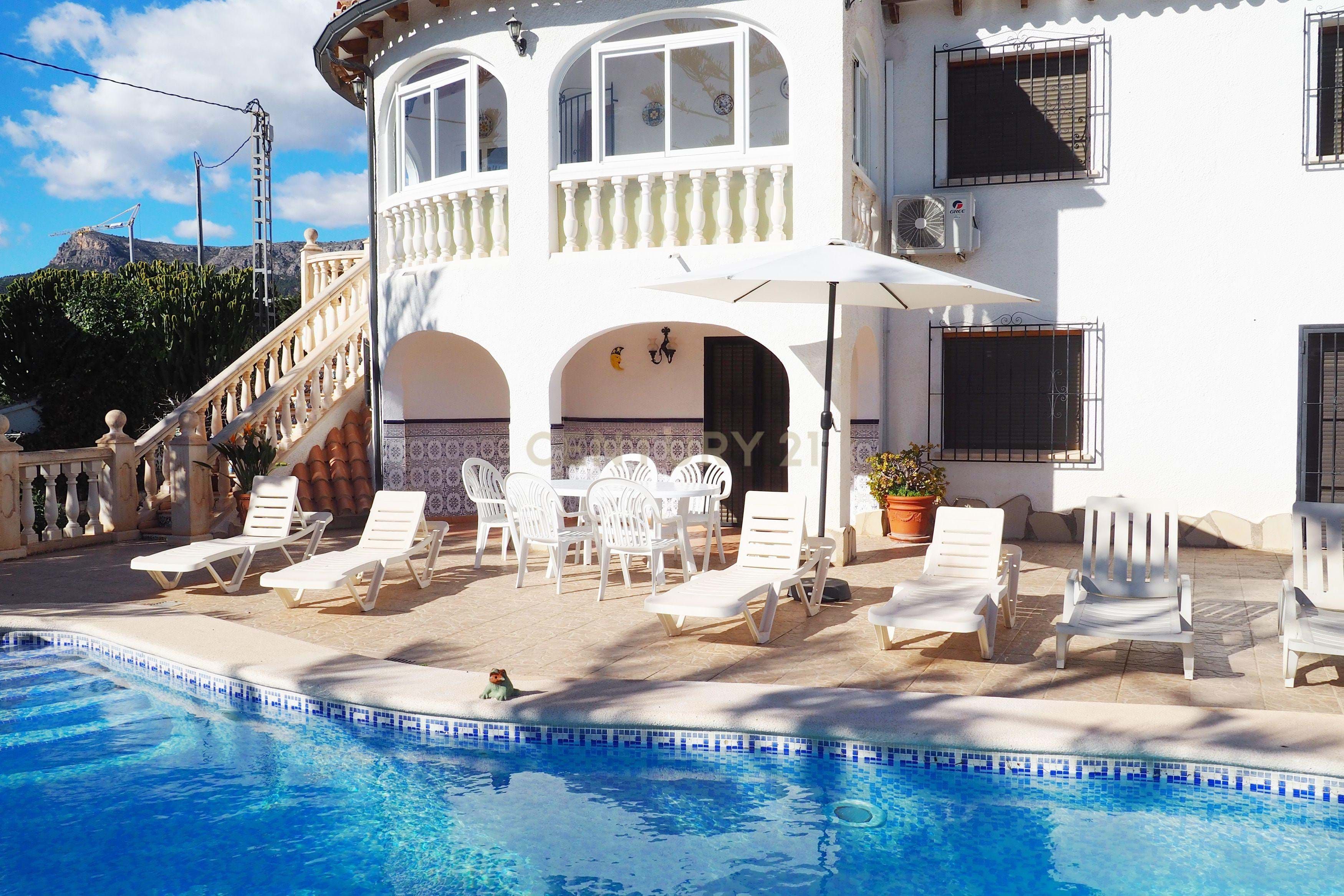 Exterior view of Flat to rent in Calpe / Calp  with Air Conditioner