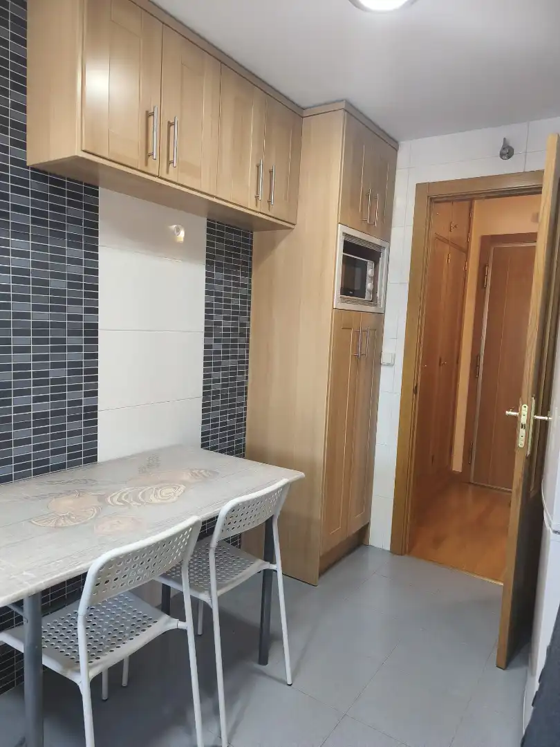 Kitchen of Flat for rent in Cuenca  with Air Conditioner, Heating and Parquet flooring