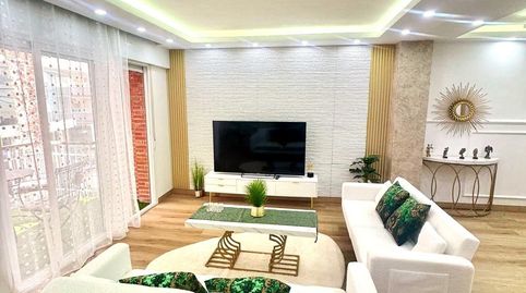 Foto 2 de Apartamento en venta en Centro - Muelle Pesquero, Torrevieja