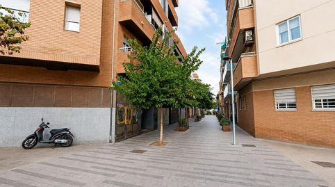 Foto 2 de Edifici en venda a Calle de la Verge de Montserrat, Riera, Cornellà de Llobregat