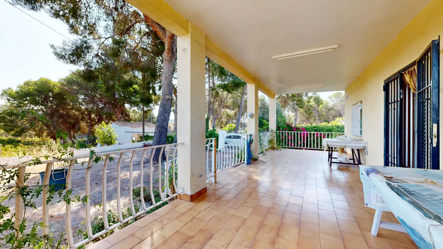 Terrassa de Casa o xalet en venda en Sagunto / Sagunt amb Terrassa i Piscina