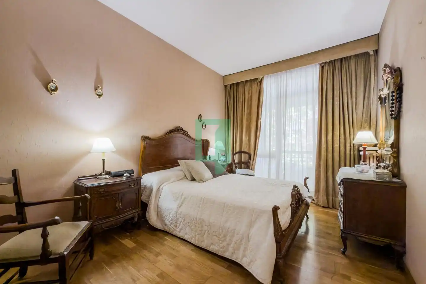 Habitación de Piso en venta en Barcelona con Calefacción y Terraza