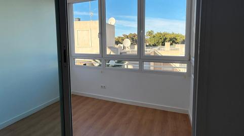 Photo 3 of Flat to rent in Carrer Britania, Alicante Golf, Alicante