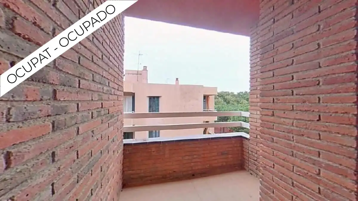 Vista exterior de Apartament en venda en Premià de Mar amb Balcó